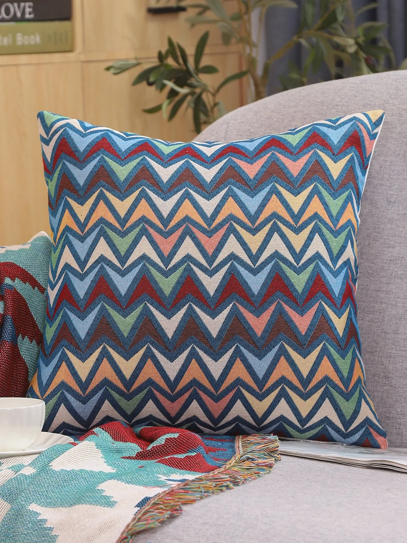 1pc Jacquard Geometric Pattern Cushion Cover Without Filler