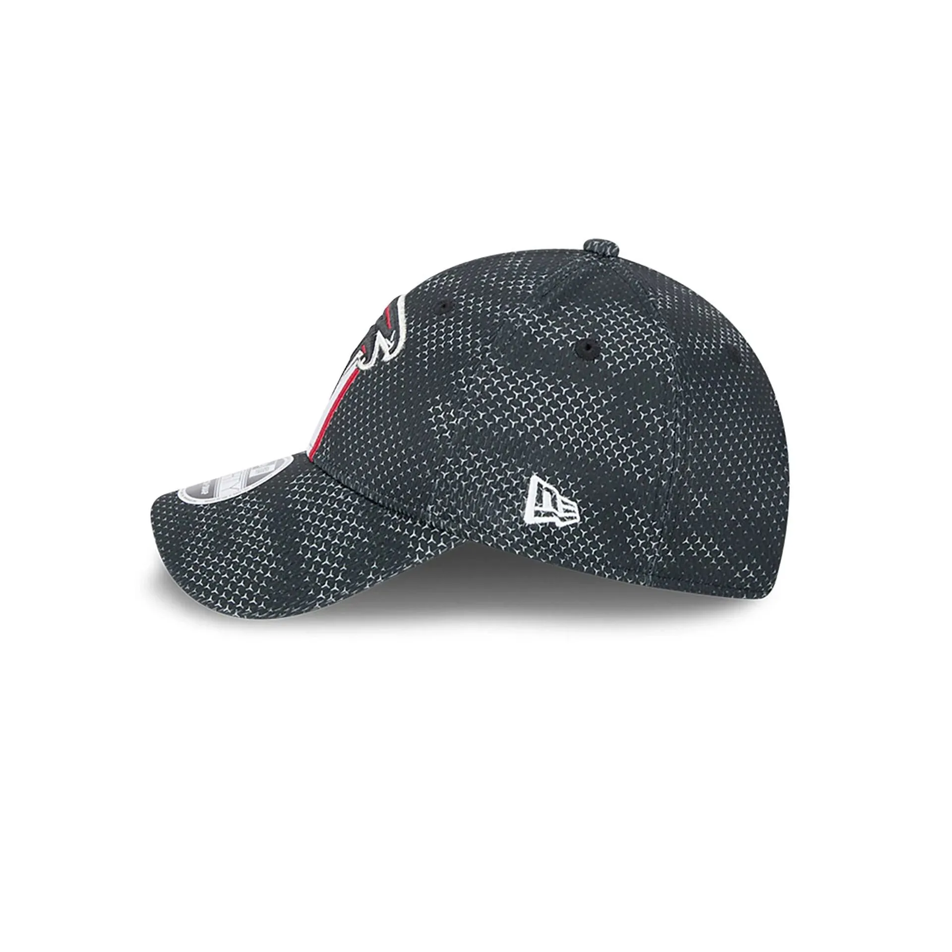 Atlanta Falcons NFL Sideline 2024 Black 9FORTY Stretch Snap Cap