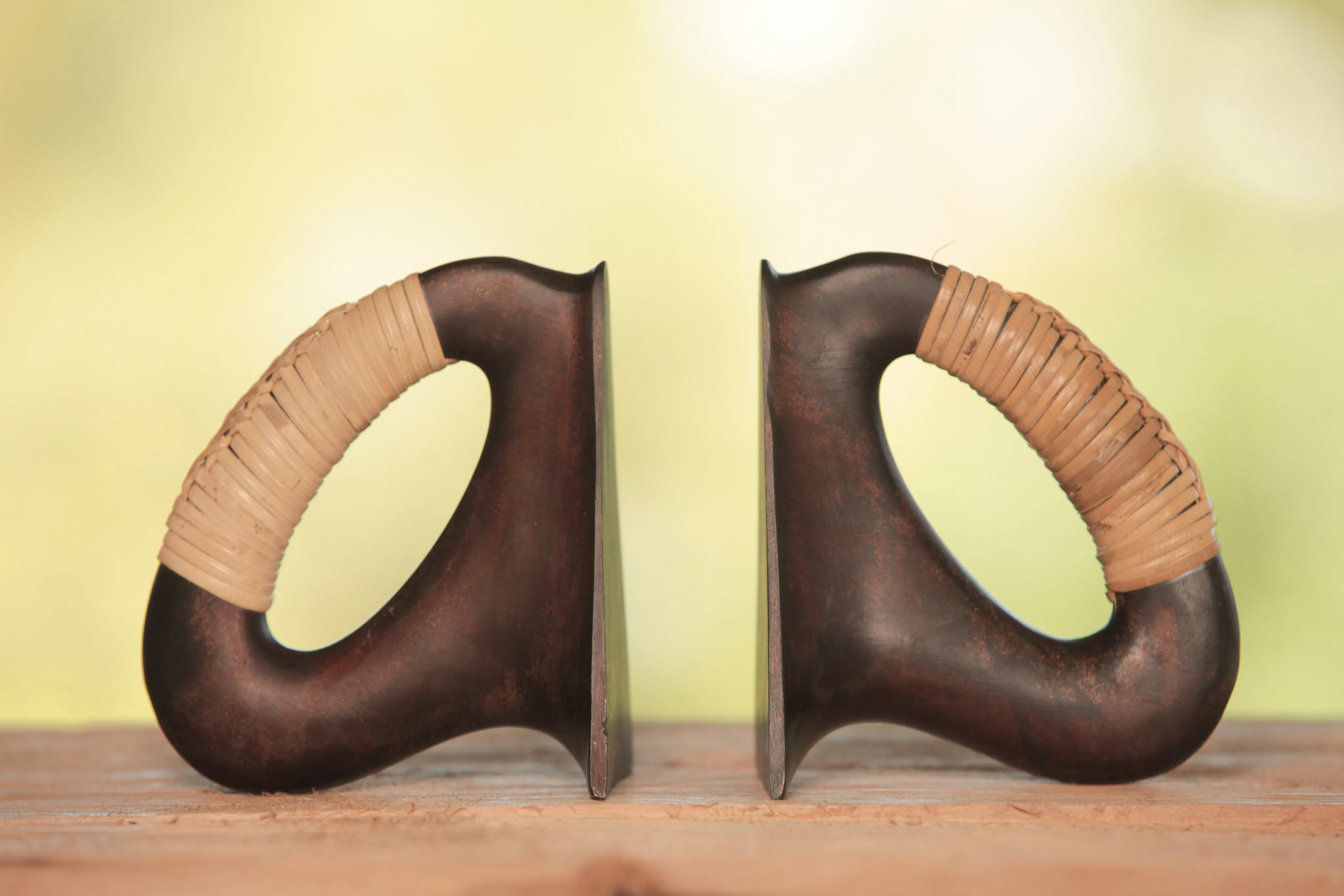 Aubock Bookends 3530-3 Patina with Cane