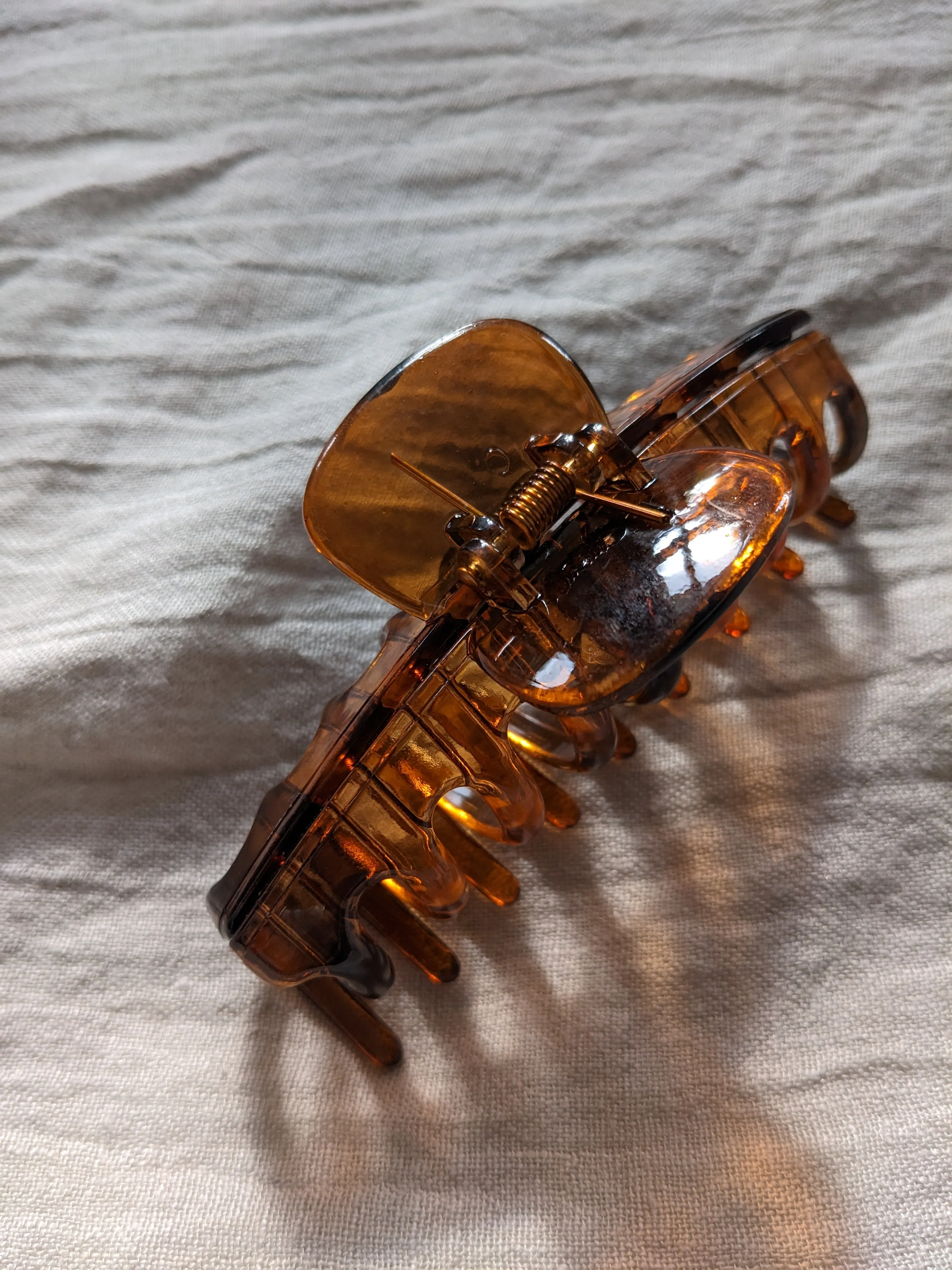 Brown Amber Transparent Medium Claw Clip