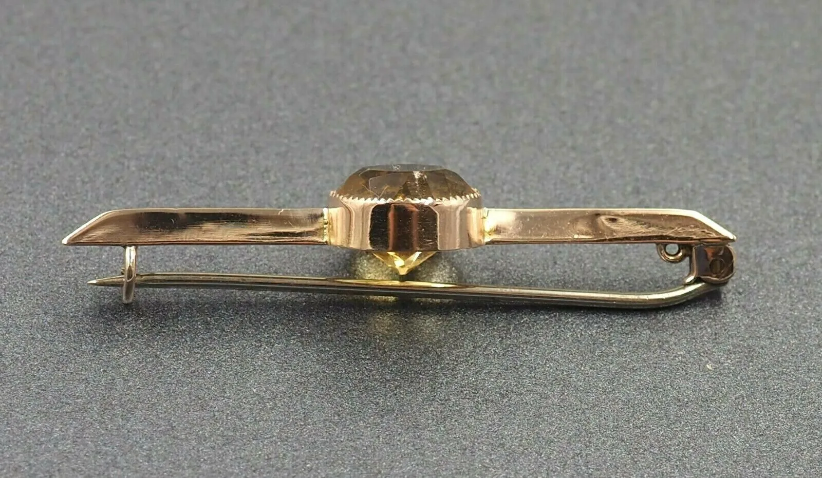 Citrine 9ct Yellow Gold Brooch