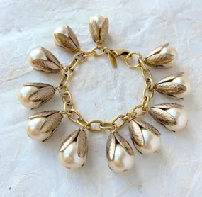 Classic Bead Cap Charm Bracelet - Shiny Cream Pearl