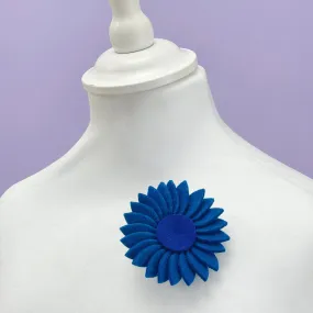 Felt brooch - blue