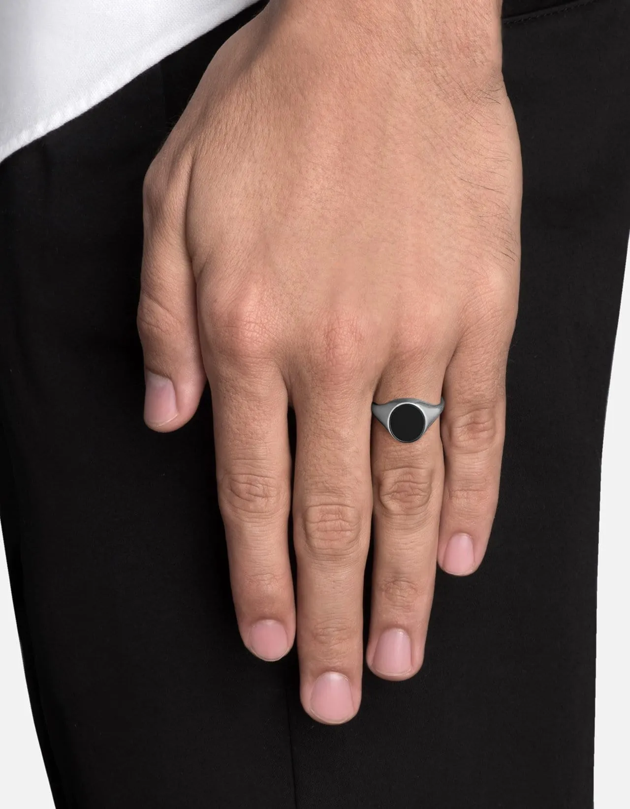 Heritage Ring, Sterling Silver/Black