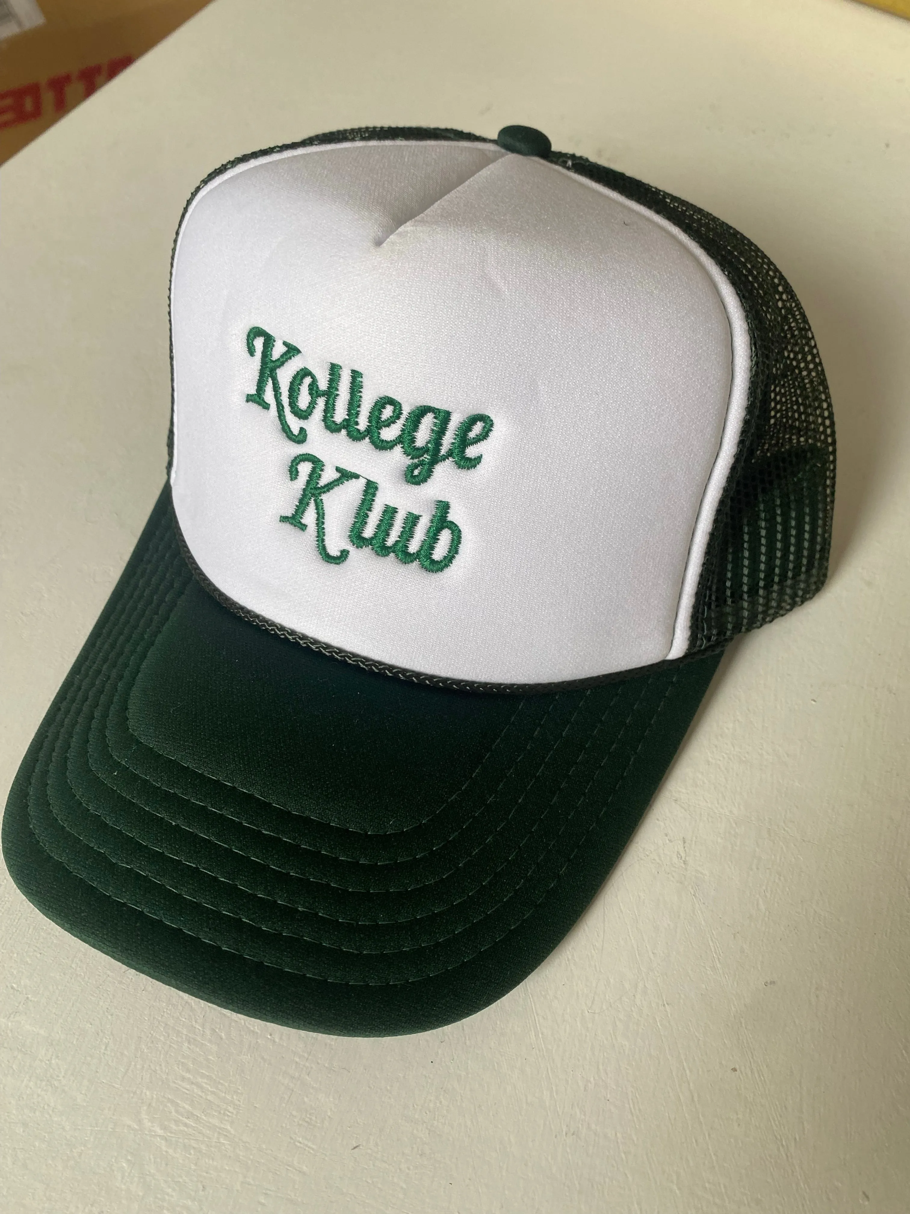 Kollege Klub Trucker Hat