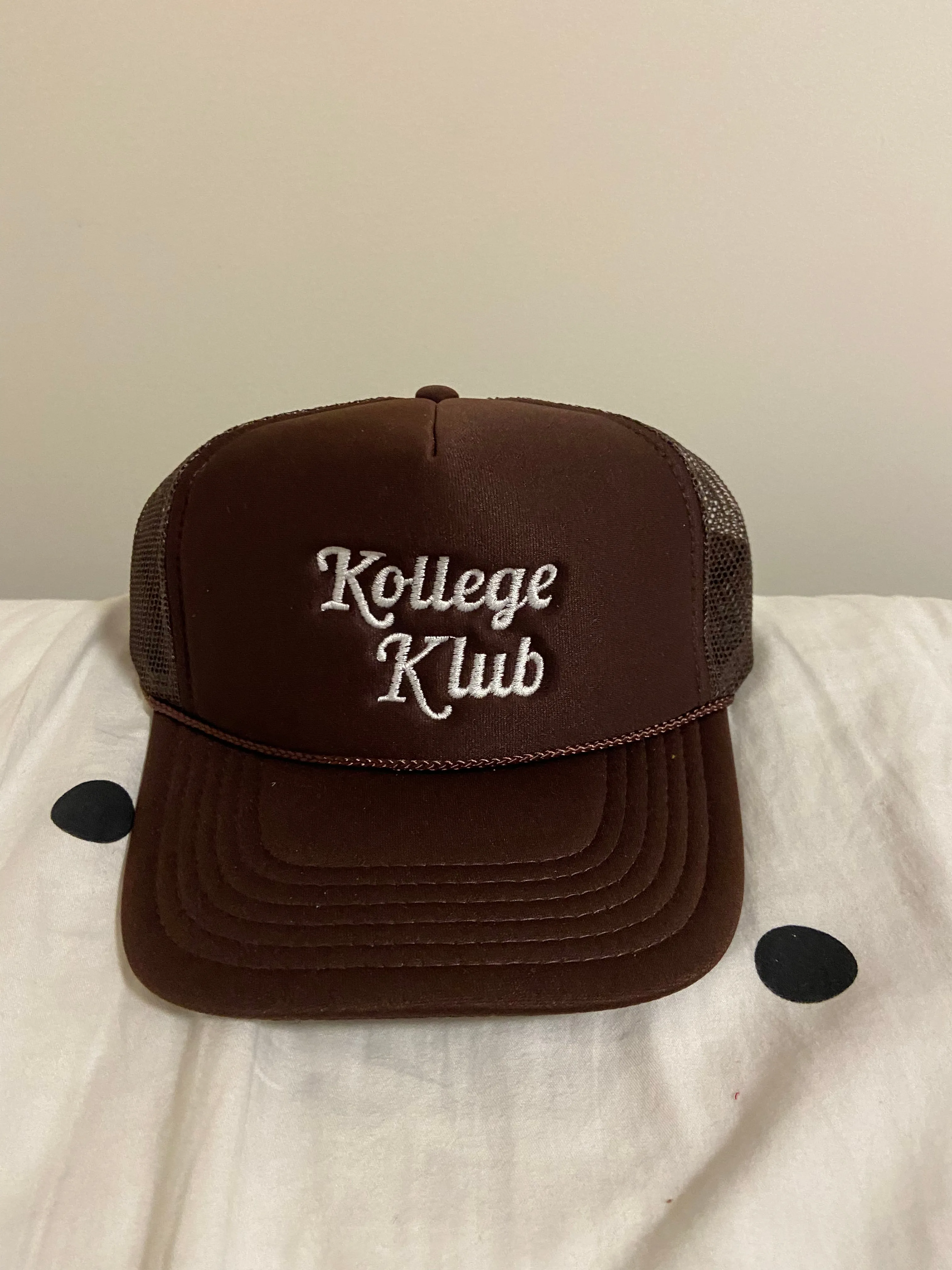 Kollege Klub Trucker Hat