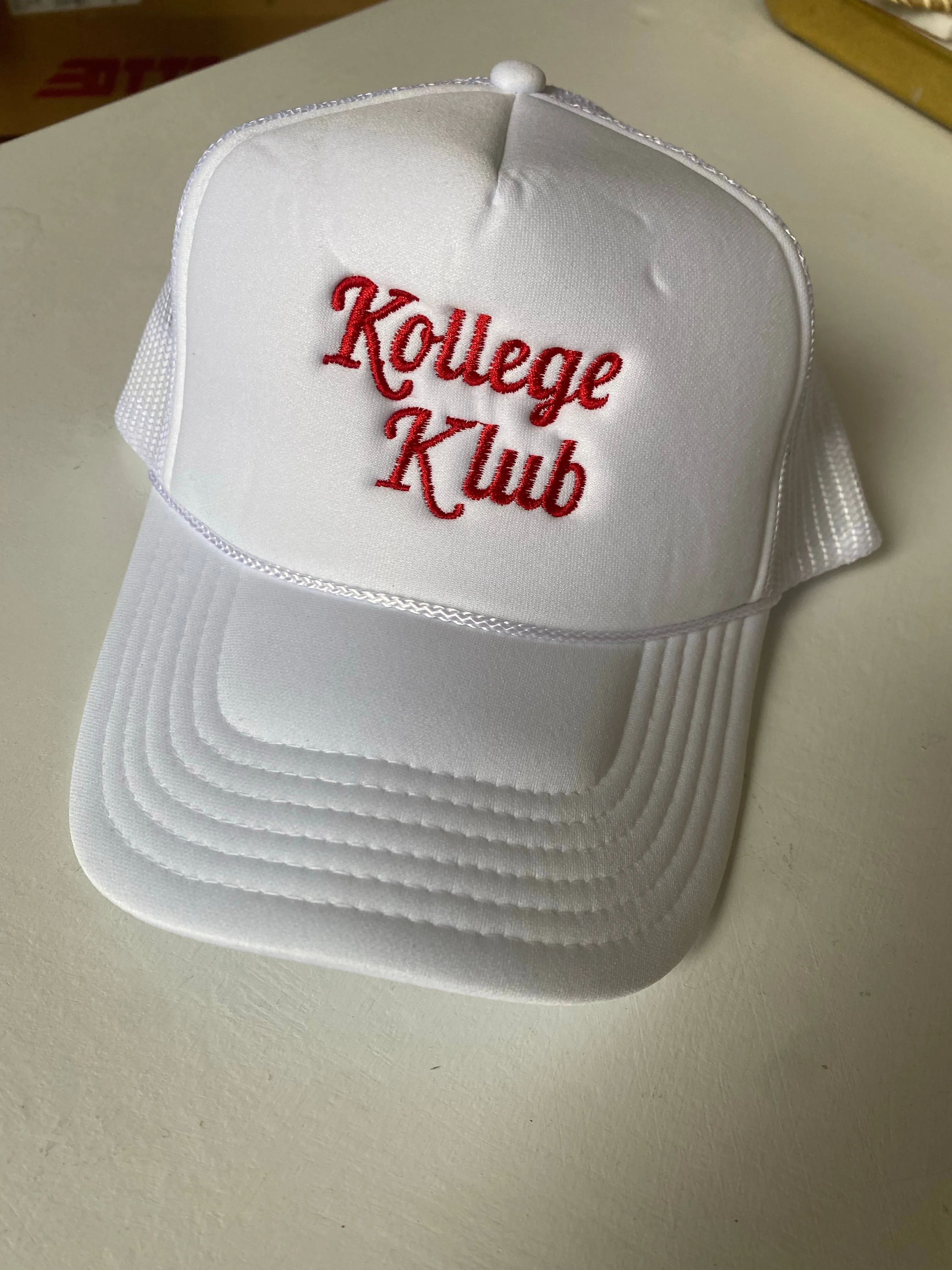 Kollege Klub Trucker Hat