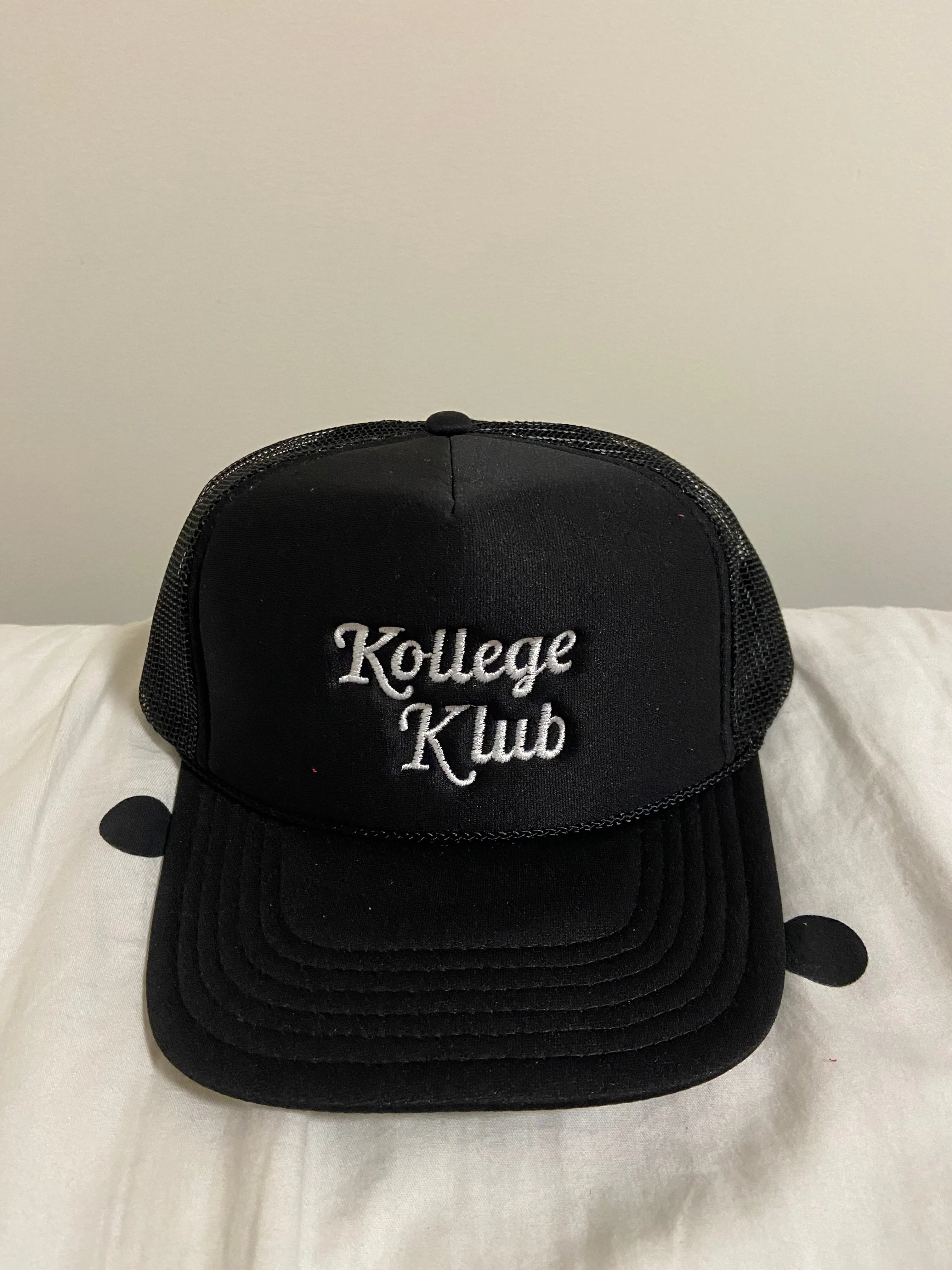 Kollege Klub Trucker Hat