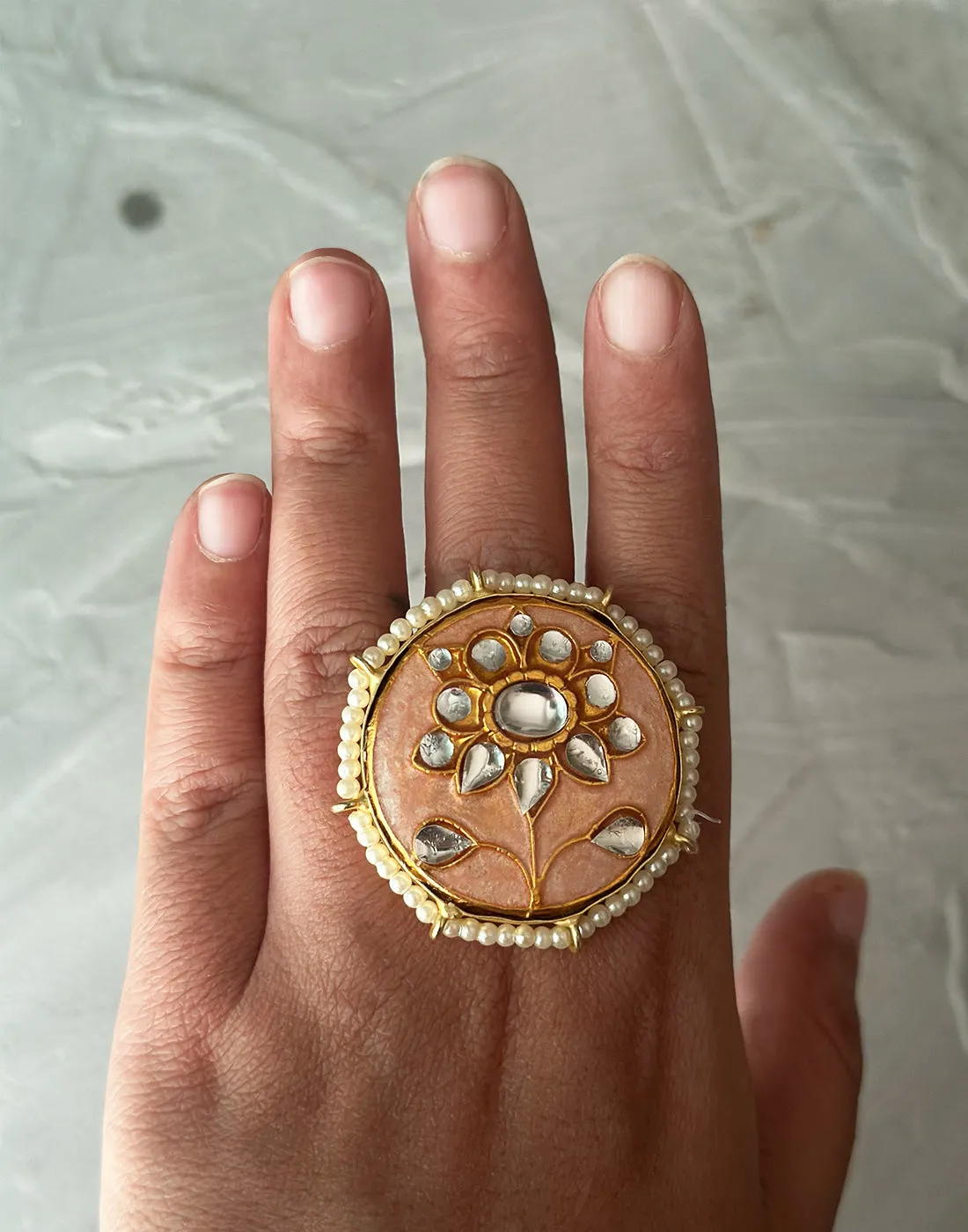 Kundan Circle Ring (Peach)