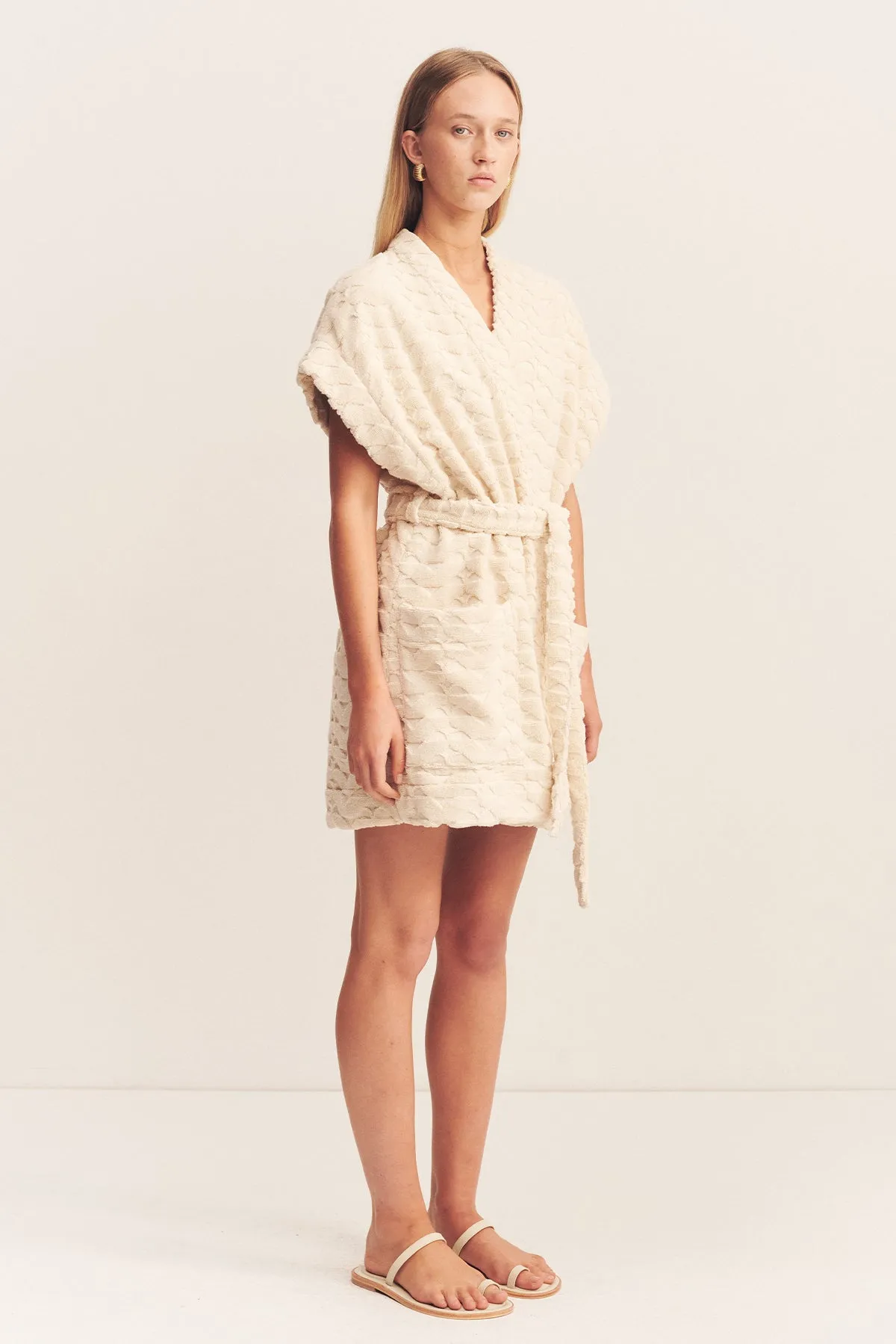 PAULINE SLEEVELESS ROBE - BONE