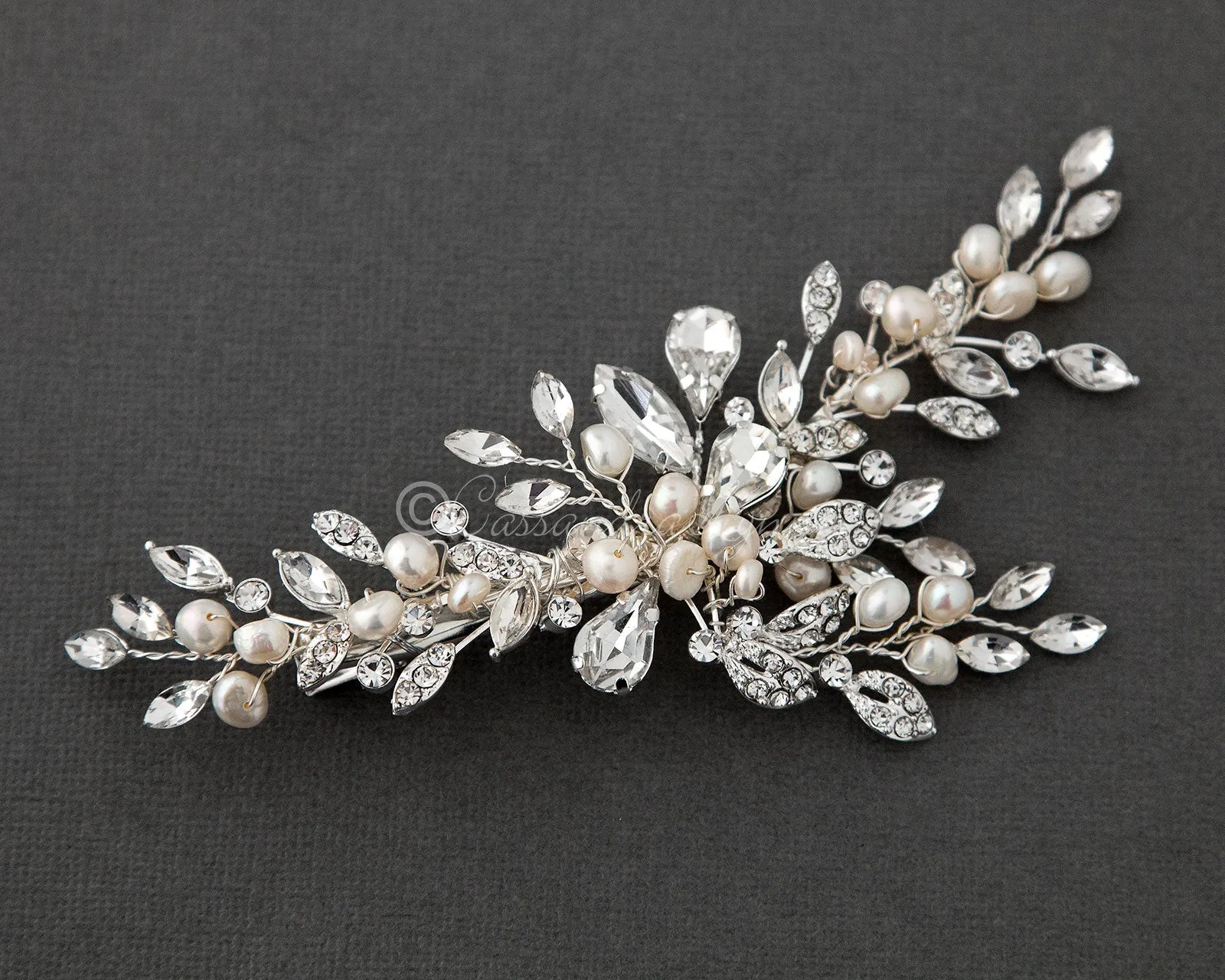 Pearl Bridal Hair Clip of Crystal Leaf and Pearl