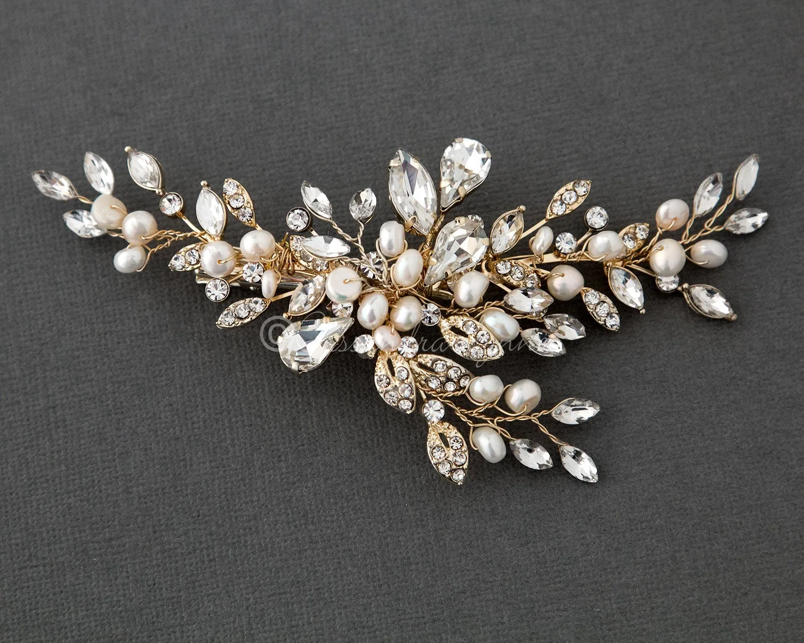 Pearl Bridal Hair Clip of Crystal Leaf and Pearl